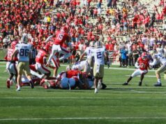 Washington Stuns Maryland With Late Comeback, 24–20