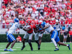 Georgia Rebounds From Alabama Loss, Rolls Past Kentucky 35–14
