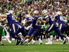 Oregon Pulls Away Late To Defeat Washington, Strengthen CFP Case